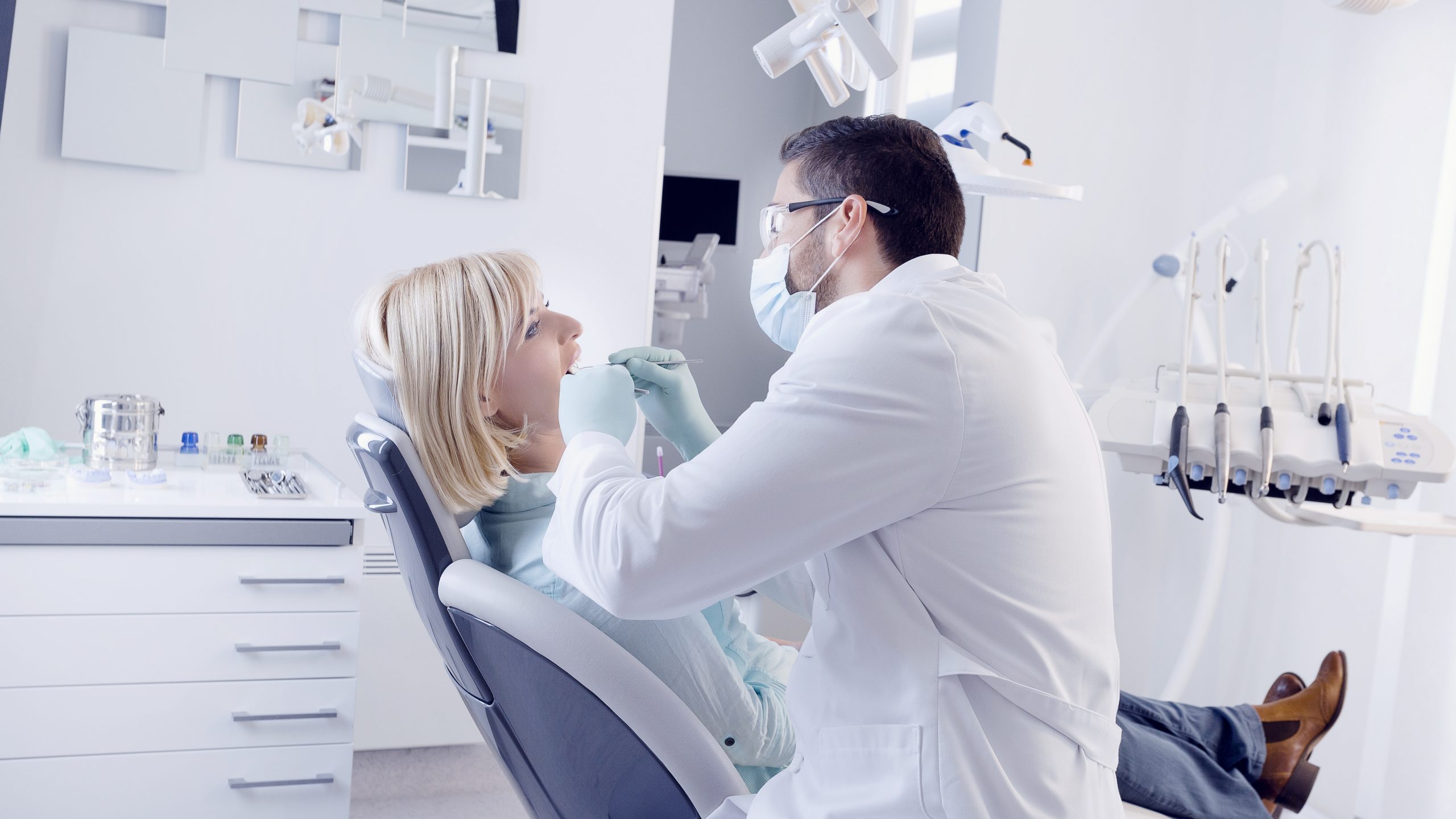 Dentist in Juncos, PR